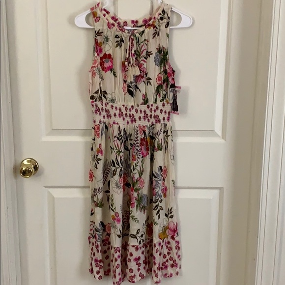 Bila Dress  NWT - Picture 1 of 8